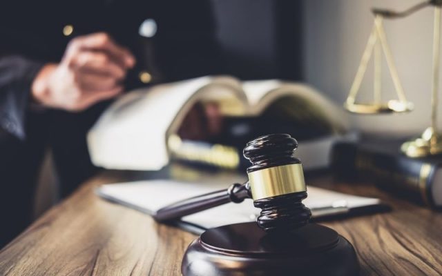 Lawyer handles criminal cases