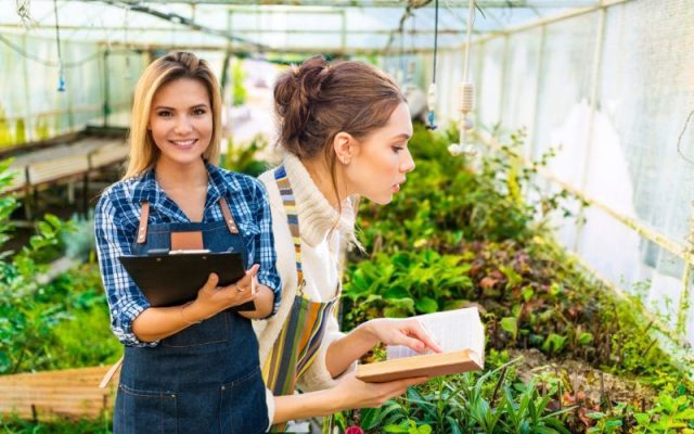 Gardening-important-for-students-to-learn