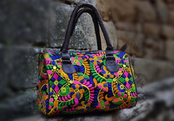 bags-women-luggage-floral-ornament