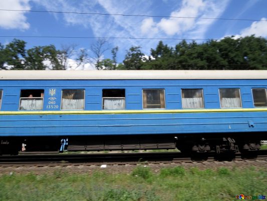 Free picture (Fast train) from https://torange.biz/fast-train-23021